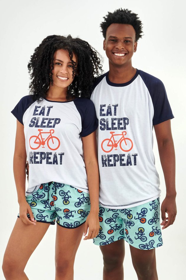 pijama de casal curto com shorts bike e ciclistas mania pijamas 2