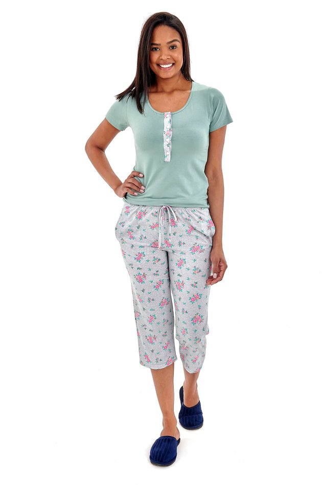 pijama feminino capri com calca floral e botoes mania pijamas 3